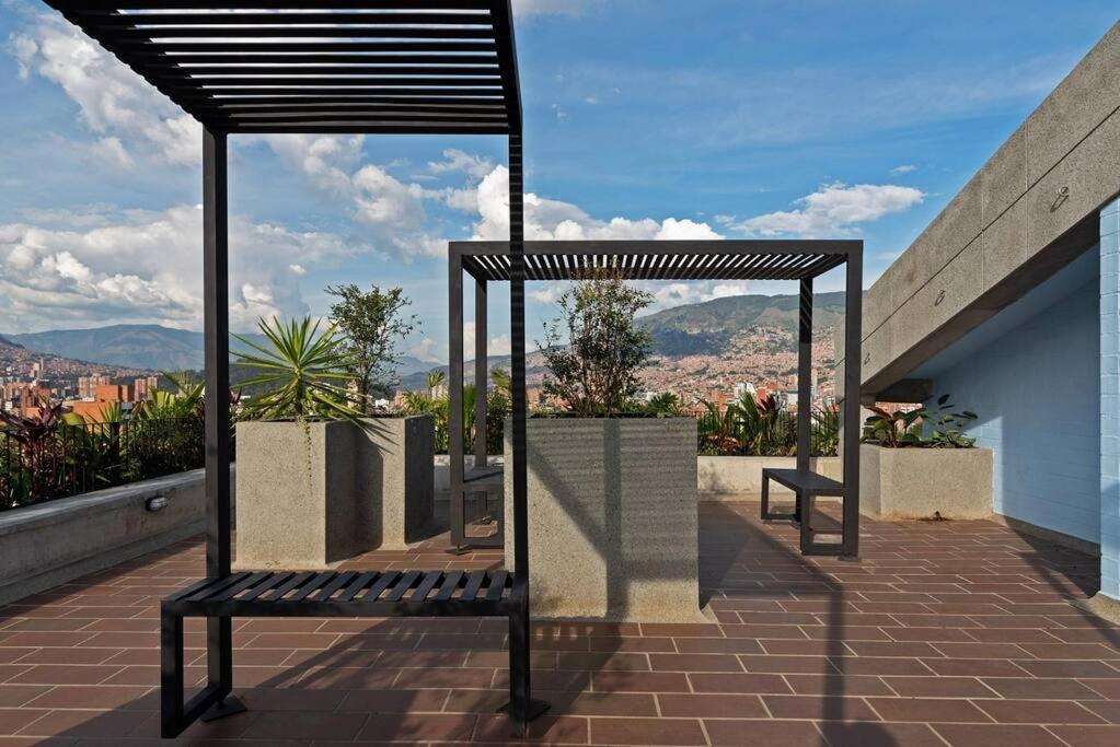 Super Apartamento En Laureles Medellín Buitenkant foto