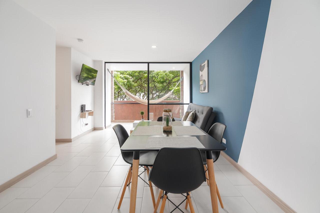 Super Apartamento En Laureles Medellín Buitenkant foto
